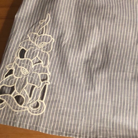 Light blue striped off the shoulder - Picture 3 of 3